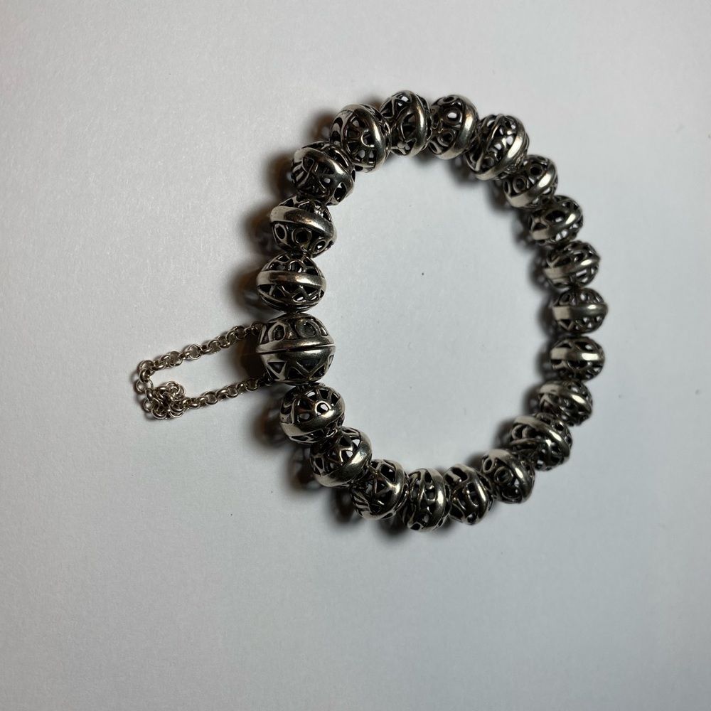Silpada Sterling Silver Filigree Ball bracelet